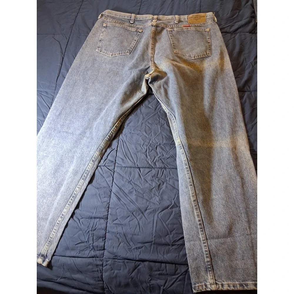 Wrangler Jeans Mens 38x29 Blue Cotton Relaxed Fit Mid Rise Medium Wash‎ Straight